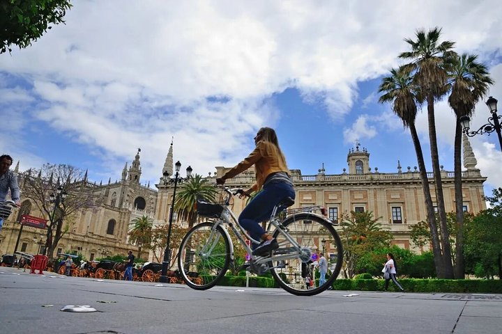 Bike in Seville - Photo 1 of 3