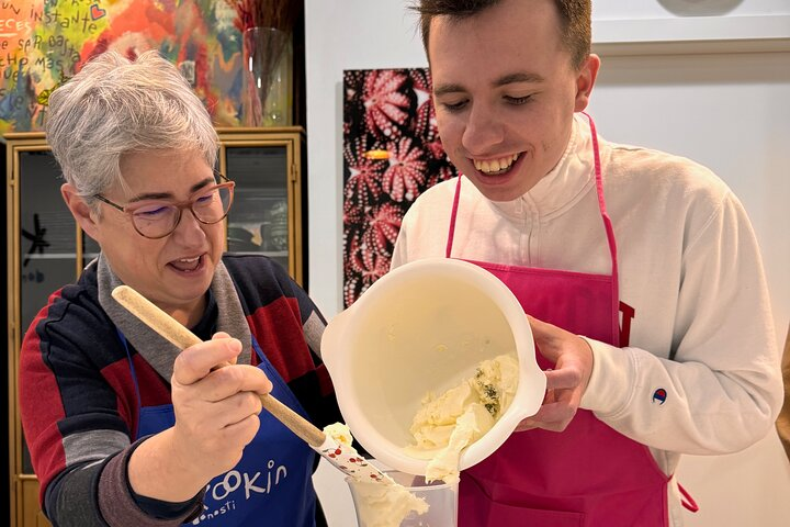 Pintxo Experience with Chef: San Sebastián Pintxos and Wine Tour - Photo 1 of 6