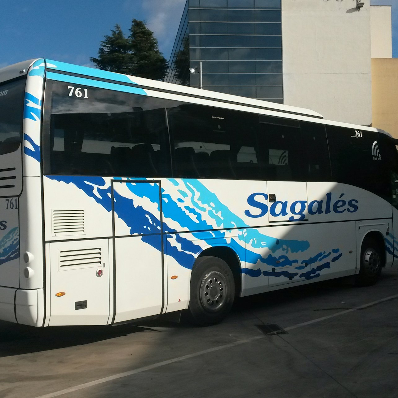 Barcelona City to/from Girona Airport: Bus Transfer - Photo 1 of 5