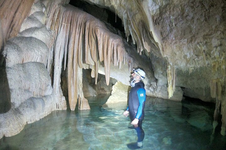 Aquatic caves