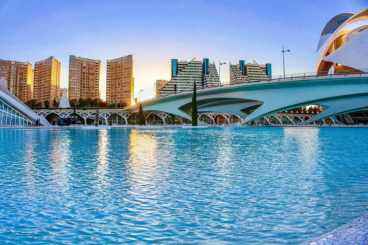 Discover Valencia’s most Photogenic Spots with a Local - Photo 1 of 6