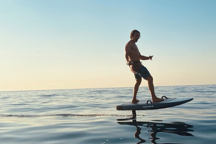 E-Foil with SEAYOU BARCELONA - Photo 1 of 4