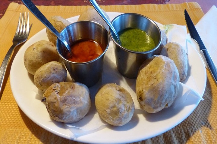 Mojos and wrinkled potatoes