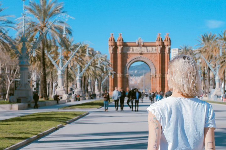 Explore Barcelona in 90 minutes with a Local - Photo 1 of 7