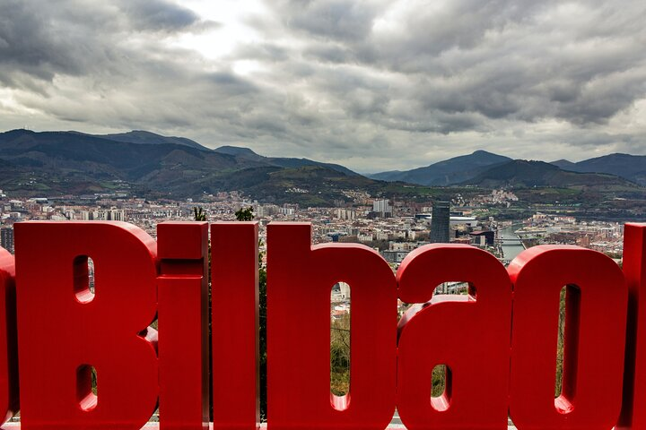 Explore Bilbao in 60 minutes with a Local - Photo 1 of 6