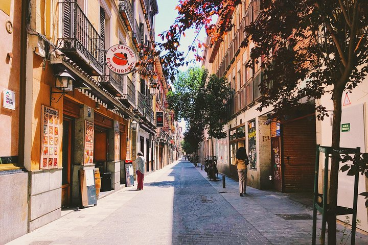 Explore Madrid in 90 minutes with a Local - Photo 1 of 7
