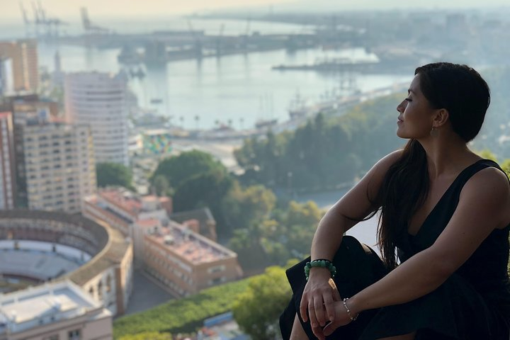 Explore Malaga in 60 minutes with a Local - Photo 1 of 7