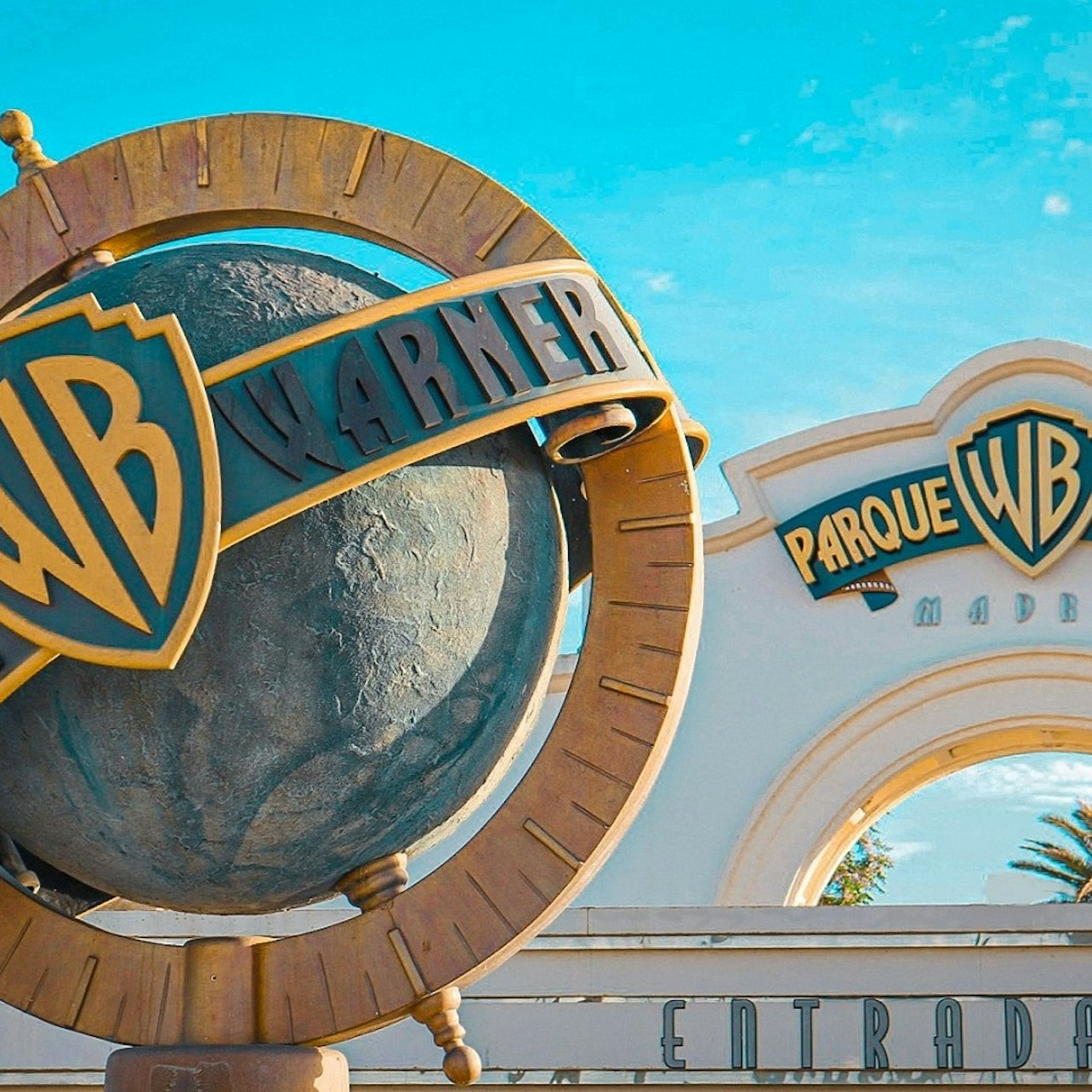 Parque Warner Madrid: Day Trip from Madrid - Photo 1 of 10