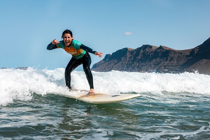 Most of our surf students catch a wave in their first lesson