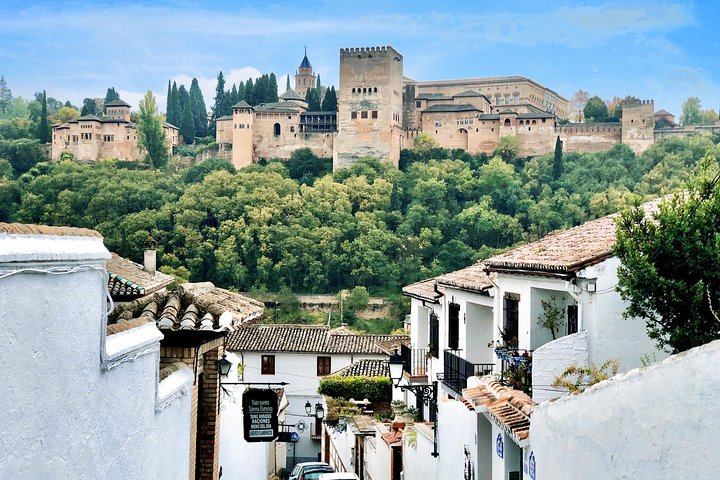 Granada Private Tour: The Unesco Heritage of Albaycin - Photo 1 of 7