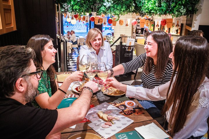 Granada Tapas and Wine Small Group Tour - Photo 1 of 17