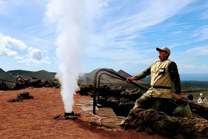 Grand Tour Lanzarote Experience : The Landscape Footprint - Photo 1 of 14