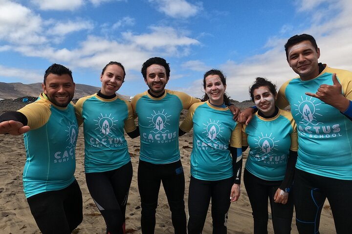Group and private surf classes with a Certified Instructor in Lanzarote - Photo 1 of 11