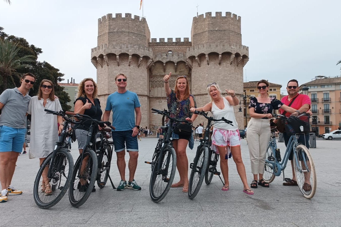 València: Arts and Sciences Group Guided Tour - Photo 1 of 3