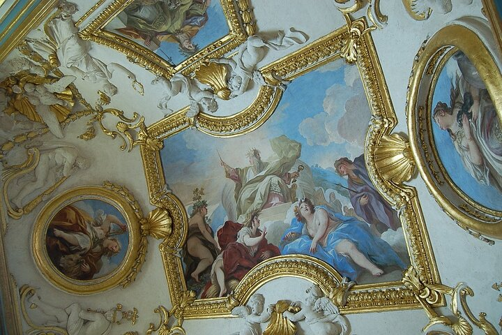 Guided tour of the Royal Palace of Aranjuez - Photo 1 of 5