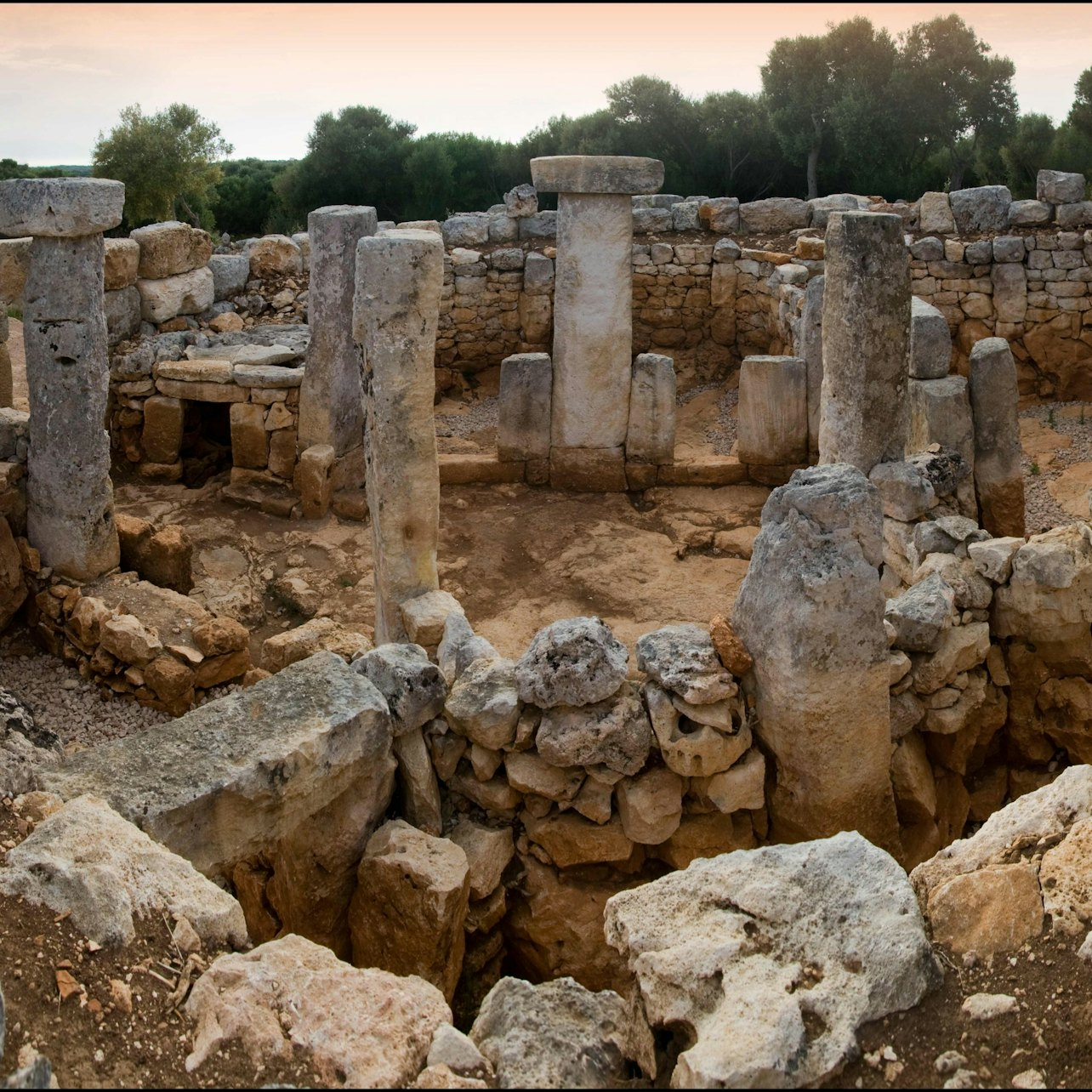 Guided visit to the Talayotic settlement of Torre d'en Galmés - Photo 1 of 3