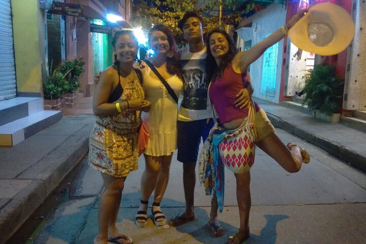 Street Food Cartagena, taste of word of foot - Photo 1 of 22