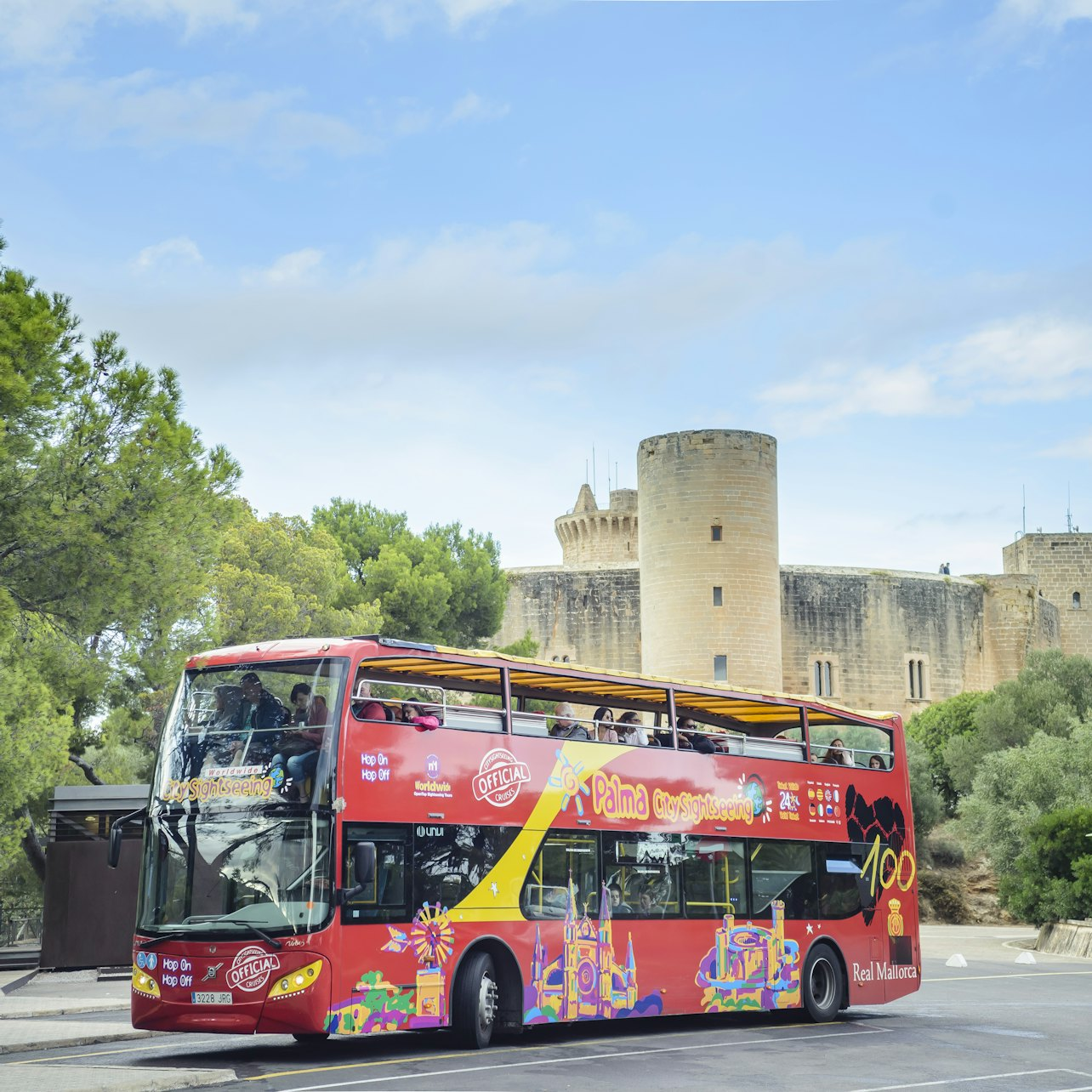 Mallorca: 24 or 48-Hr Hop-on Hop-off Bus + Boat Tour - Photo 1 of 5