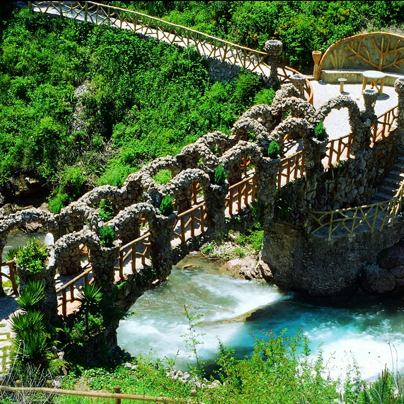 Jardins Artigas: Entry Ticket - Photo 1 of 6