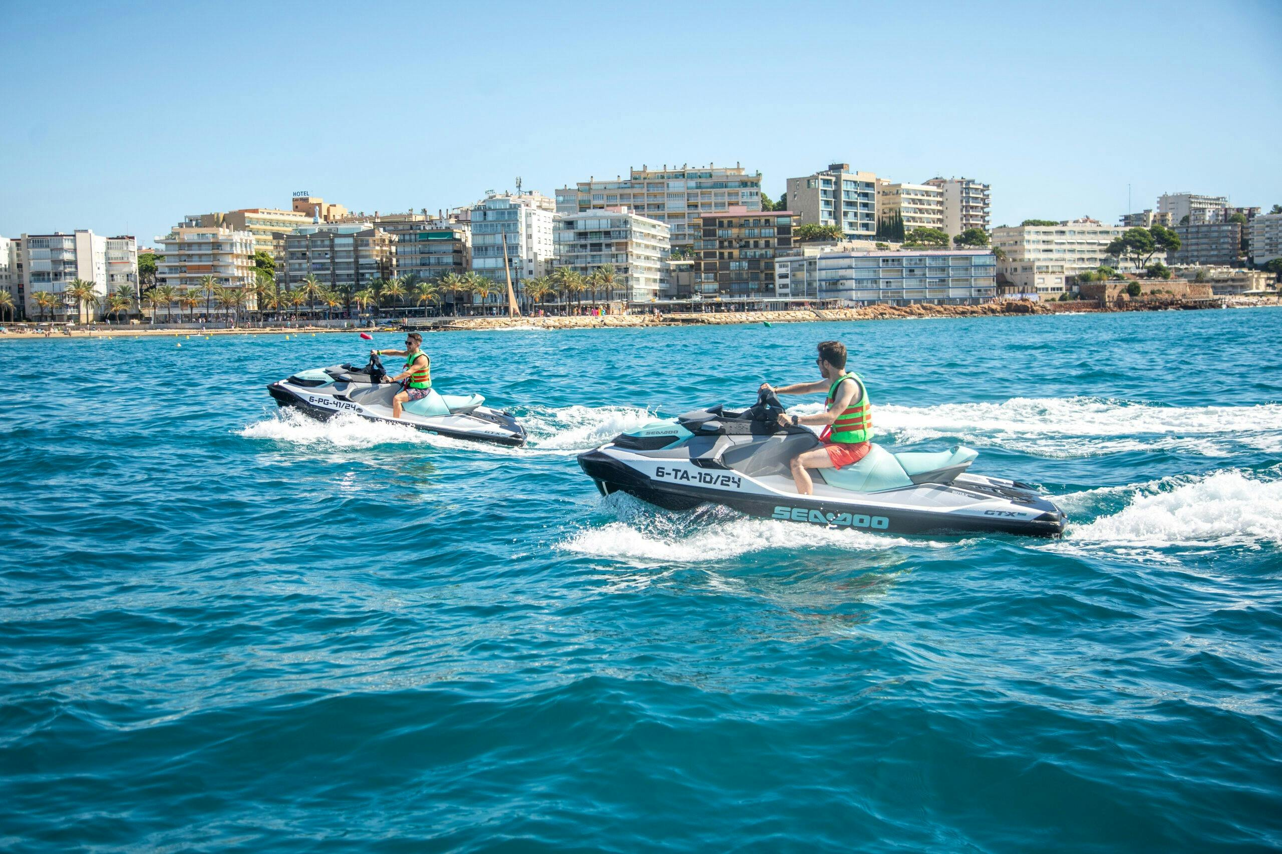 Salou: Jet Ski Circuit Experience - Photo 1 of 3