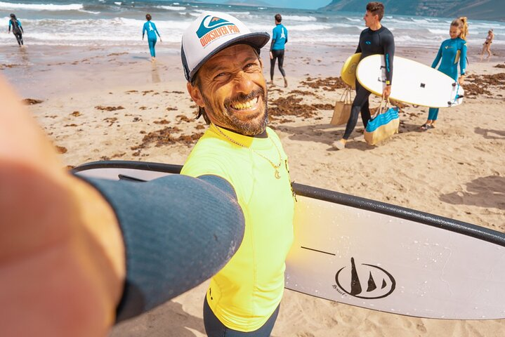 Lanzarote Surfing Session - Photo 1 of 19