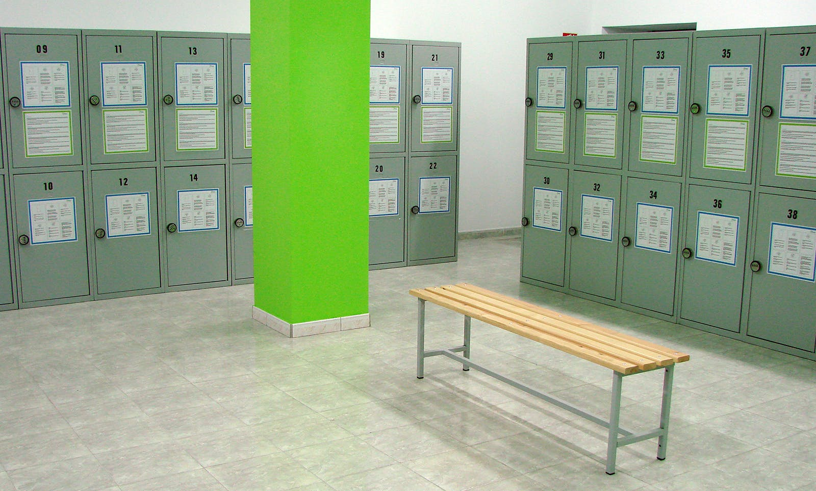 Locker Barcelona: Left Luggage Service - Photo 1 of 5