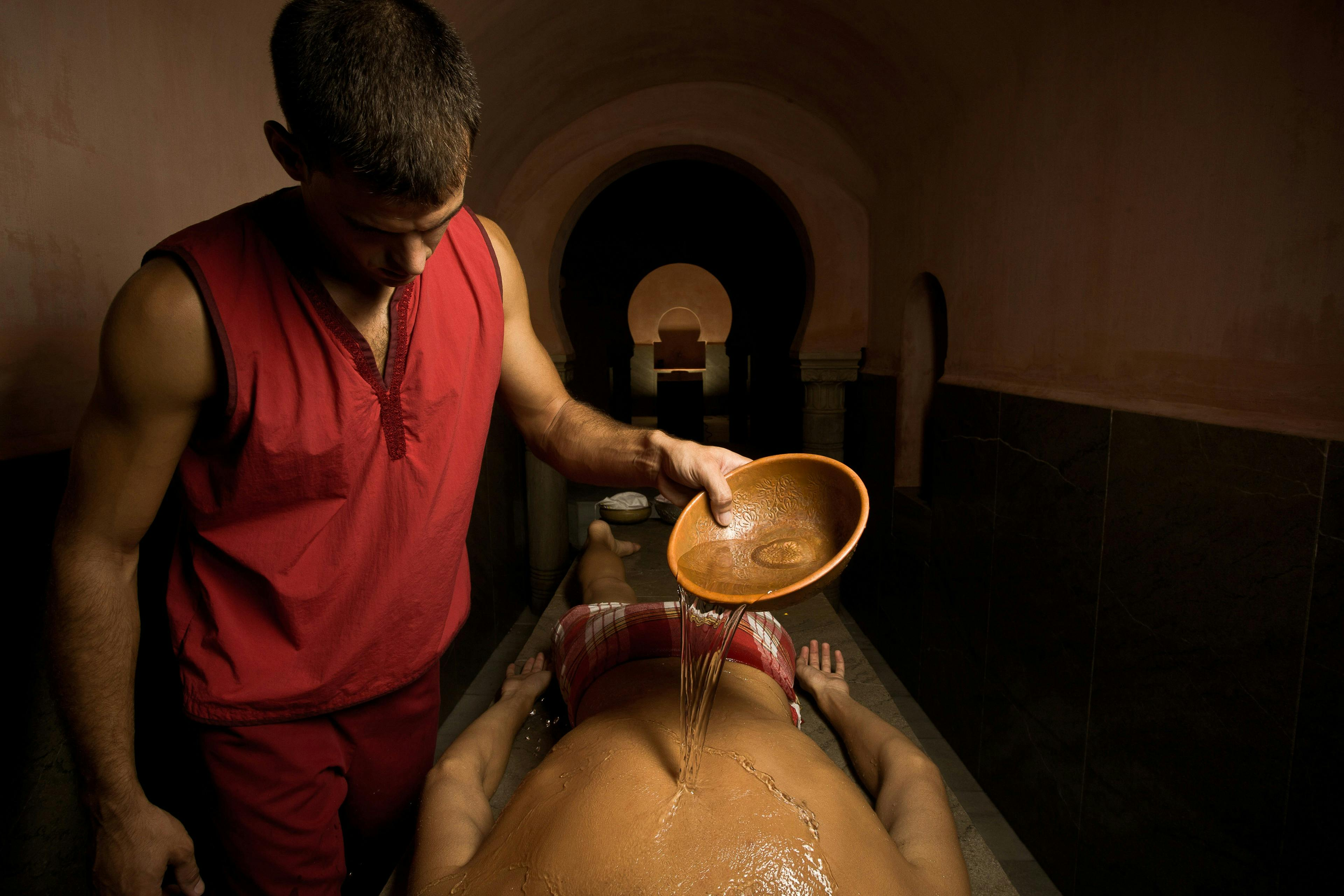 Madrid: Bath, Kessa & Massage Experience - Photo 1 of 8