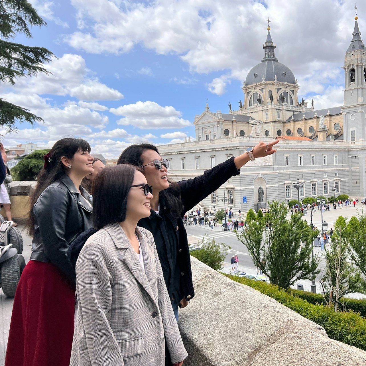 Madrid: 1.5-Hour Evening Walking Tour - Photo 1 of 6