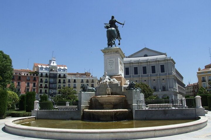 Astonishing Scavenger Hunt: At The Heart Of Spain - Photo 1 of 13