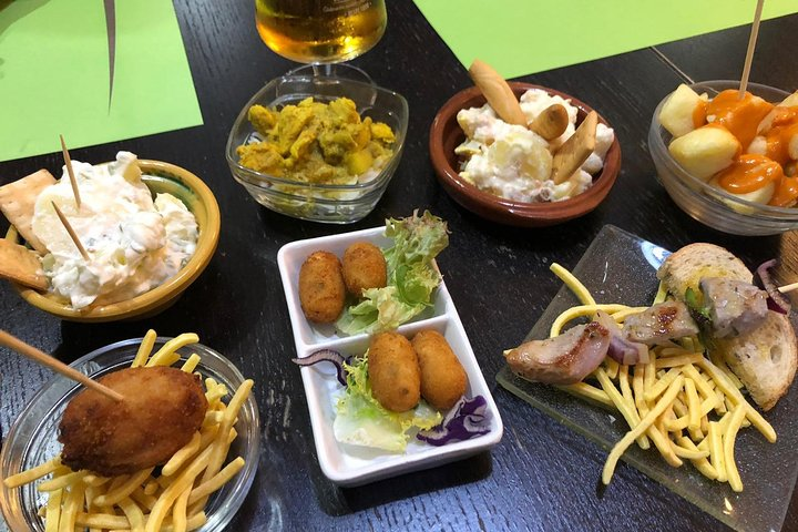 Malaga Food Tour: Tapas, Drinks and Delights with a Local - Photo 1 of 13