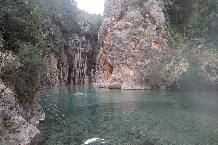 Montenejos Thermal Springs and Slata de la Novia Waterfall - Photo 1 of 14