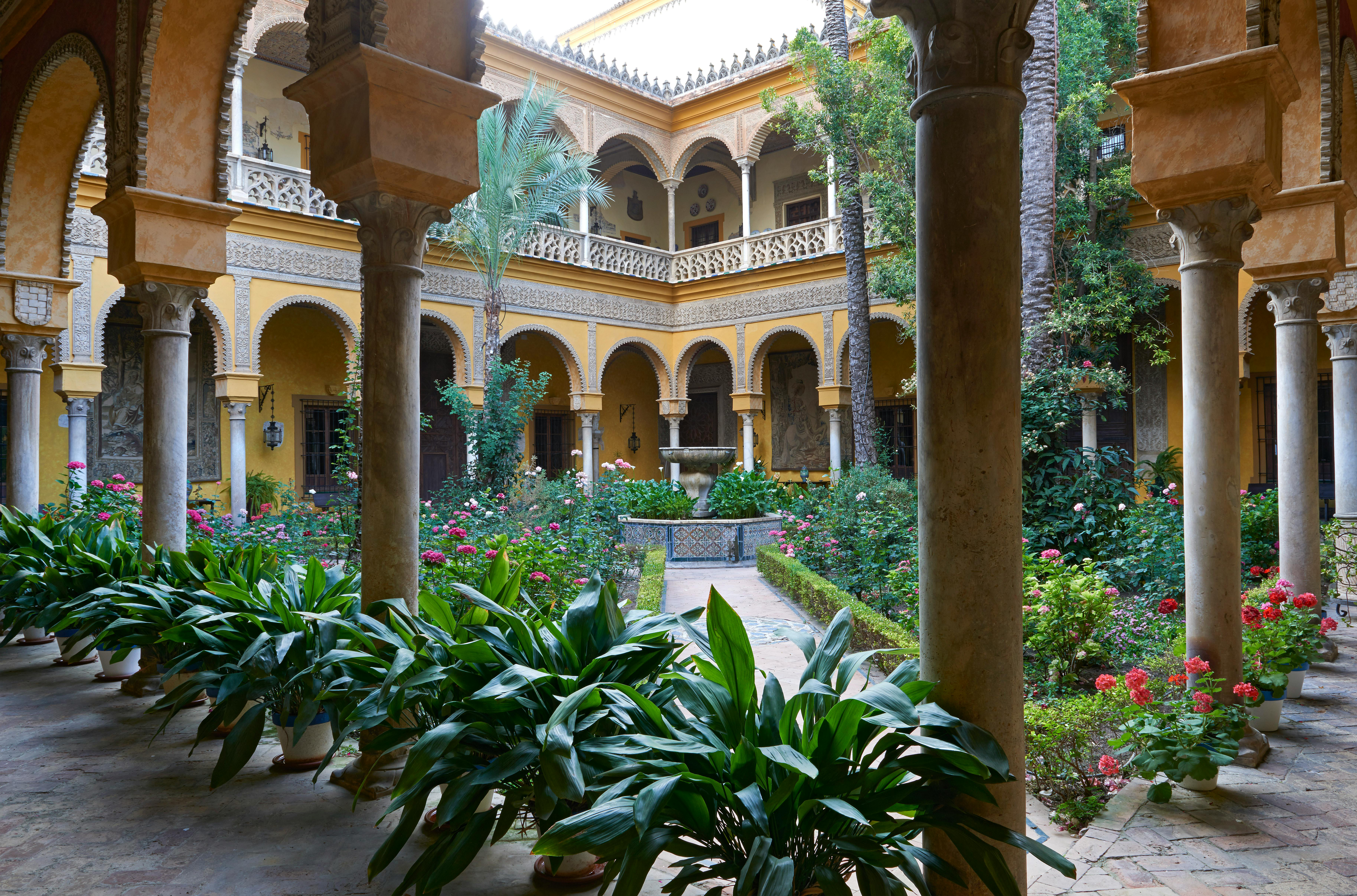 Palacio de las Dueñas: Entry Ticket + Audio Guide App - Photo 1 of 6