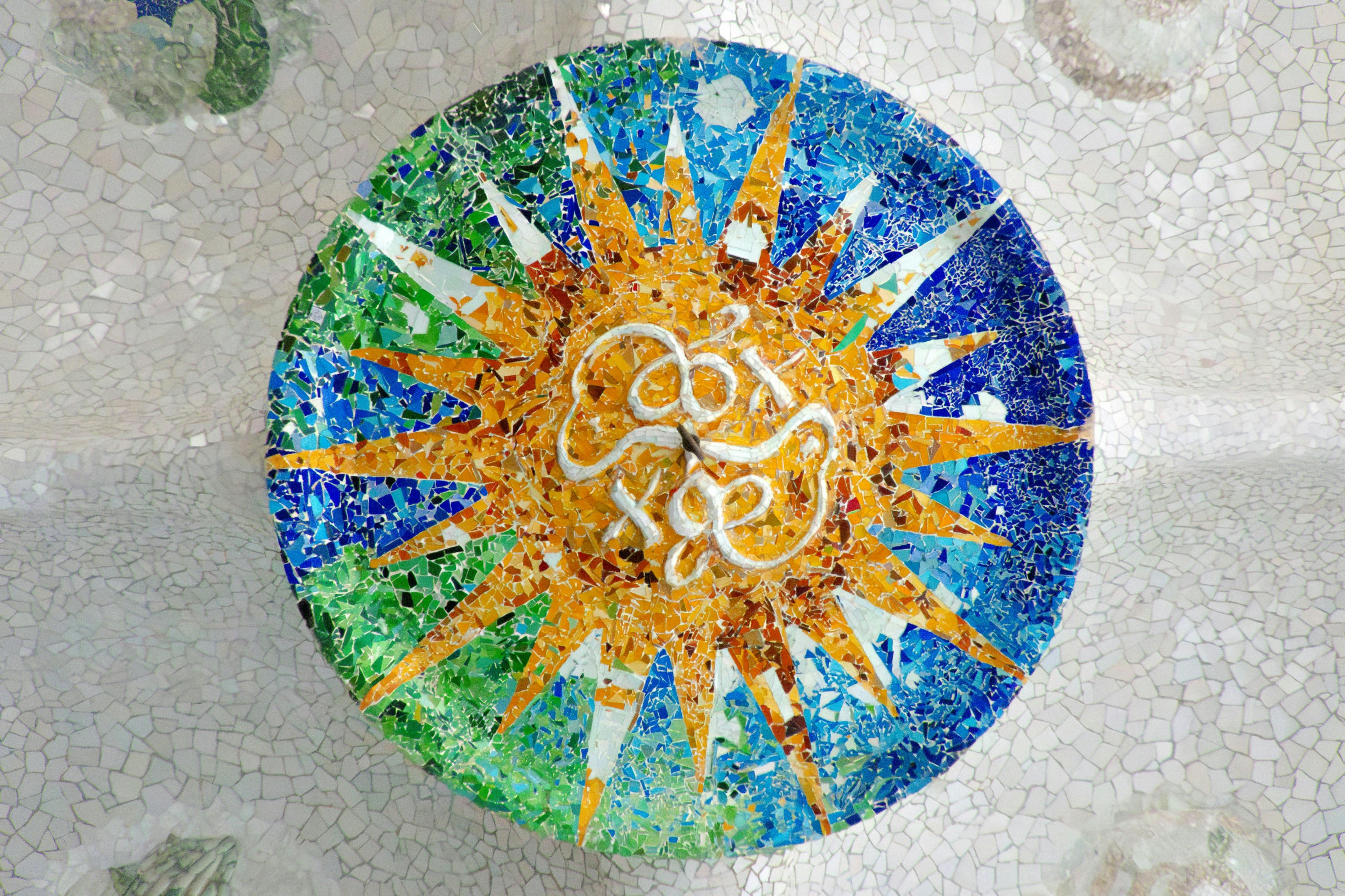 Park Güell: Guided Tour - Photo 1 of 4