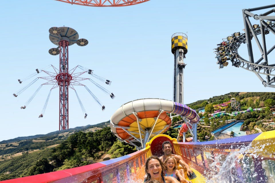 Parque de Atracciones + Aquopolis Villanueva: Entry Ticket - Photo 1 of 3