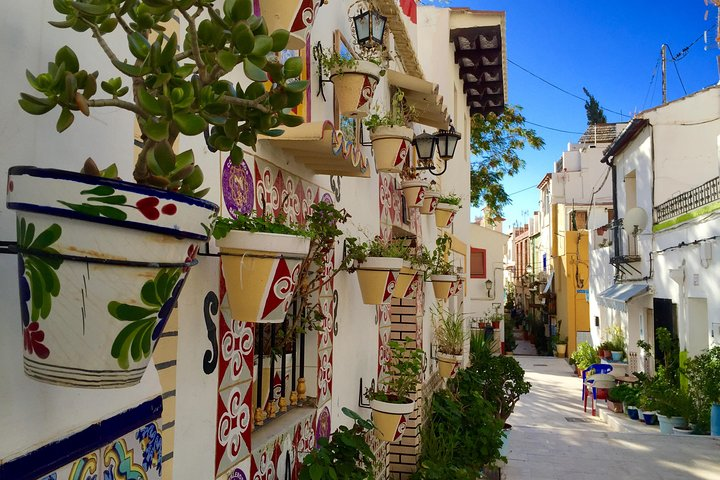 Private Half-Day Walking Tour of Alicante - Photo 1 of 6