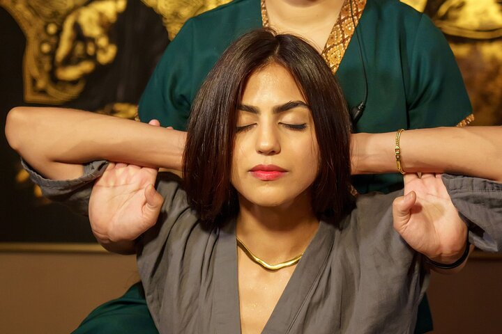 Experience the soothing techniques of traditional Thai massage promoting relaxation and enhancing flexibility while enjoying a serene escape in the heart of Barcelona. Unwind and rejuvenate your body and mind.