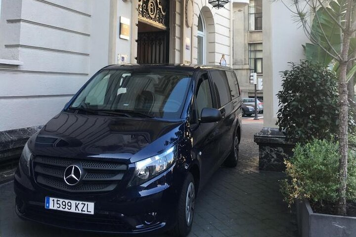 Private transport Zaragoza  - Photo 1 of 7