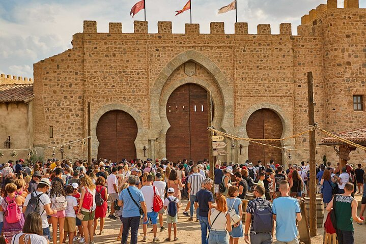 Private Transportation to Puy du Fou by Minivan - Photo 1 of 6