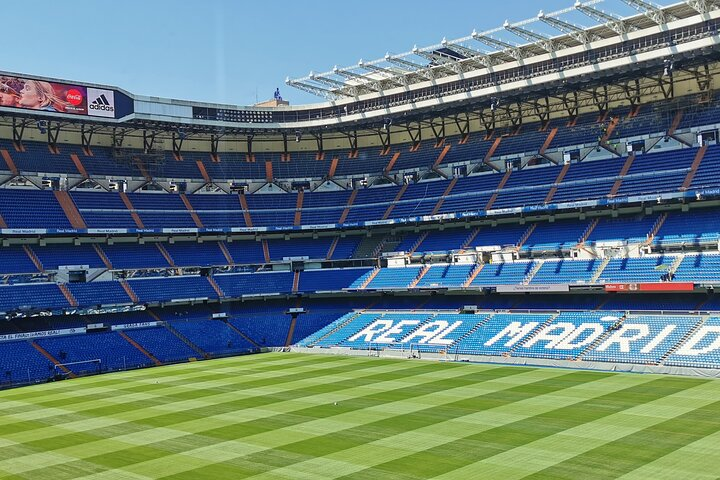 Experience the intensity of El Clasico at the iconic Santiago Bernabéu Stadium where every moment fuels the passion of football fans. Enjoy VIP comforts and exclusive culinary delights.