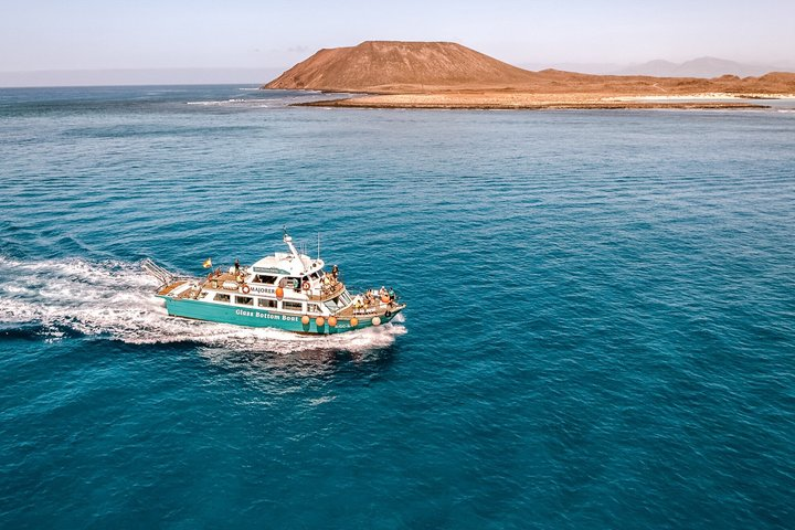 Ferry to Lobos Island from Corralejo (Return) - Photo 1 of 14