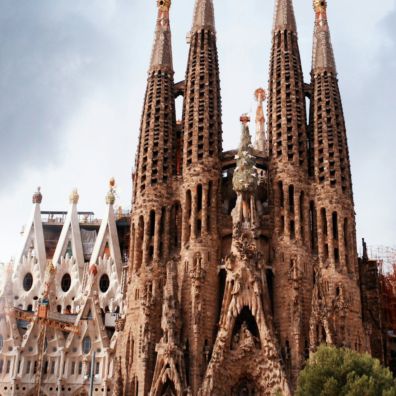 Sagrada Familia: Guided Tour - Photo 1 of 4