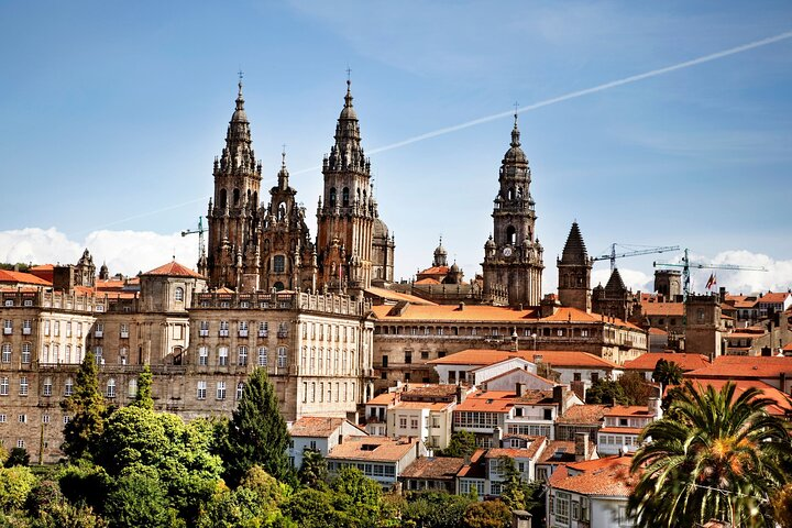Santiago de Compostela: Private Custom Walking Tour With A Guide - Photo 1 of 5