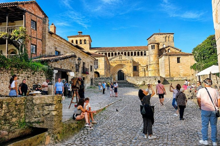 Santillana del Mar & Altamira Museum with tickets- small groups - Photo 1 of 14