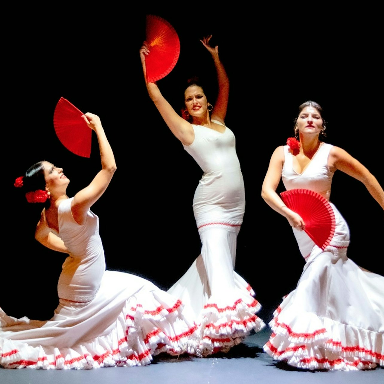 Alsa Seville: 48-Hr Hop-on Hop-off Bus, Walking Tour, Cruise + Flamenco Show - Photo 1 of 8