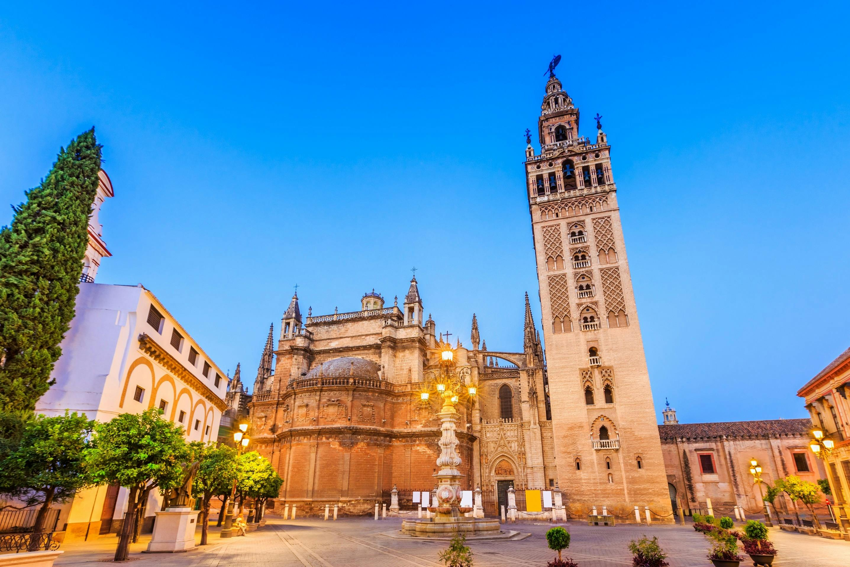Seville Cathedral & La Giralda: Entry Ticket + Guided Tour - Photo 1 of 6