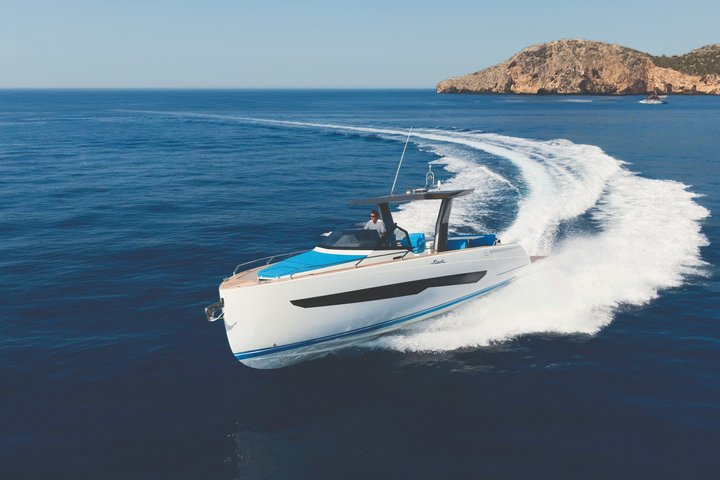 Luxury Motor Yacht Tour from Palma de Mallorca 4h 10pax max - Photo 1 of 12