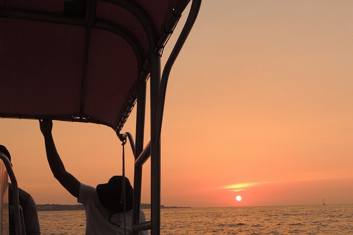 VIP Luxury Boat Rental - Exclusive Rosario Islands - Photo 1 of 11