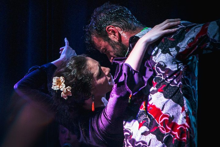 Tablao Flamenco Orillas de Triana Tickets - Photo 1 of 10