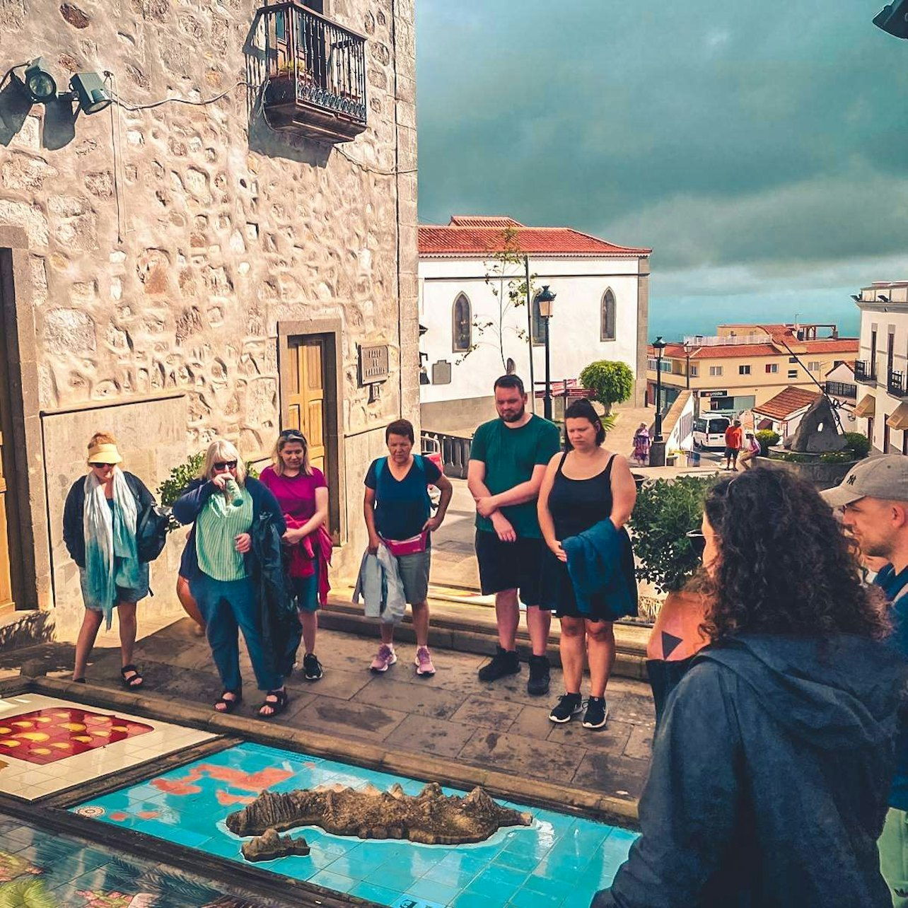 Gran Canaria: Guided Tour + Fruit Tasting + Roundtrip Transfer - Photo 1 of 24