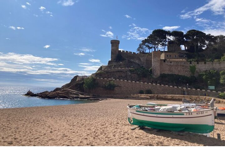 Tossa de Mar and coastal path along the Costa Brava - Photo 1 of 12
